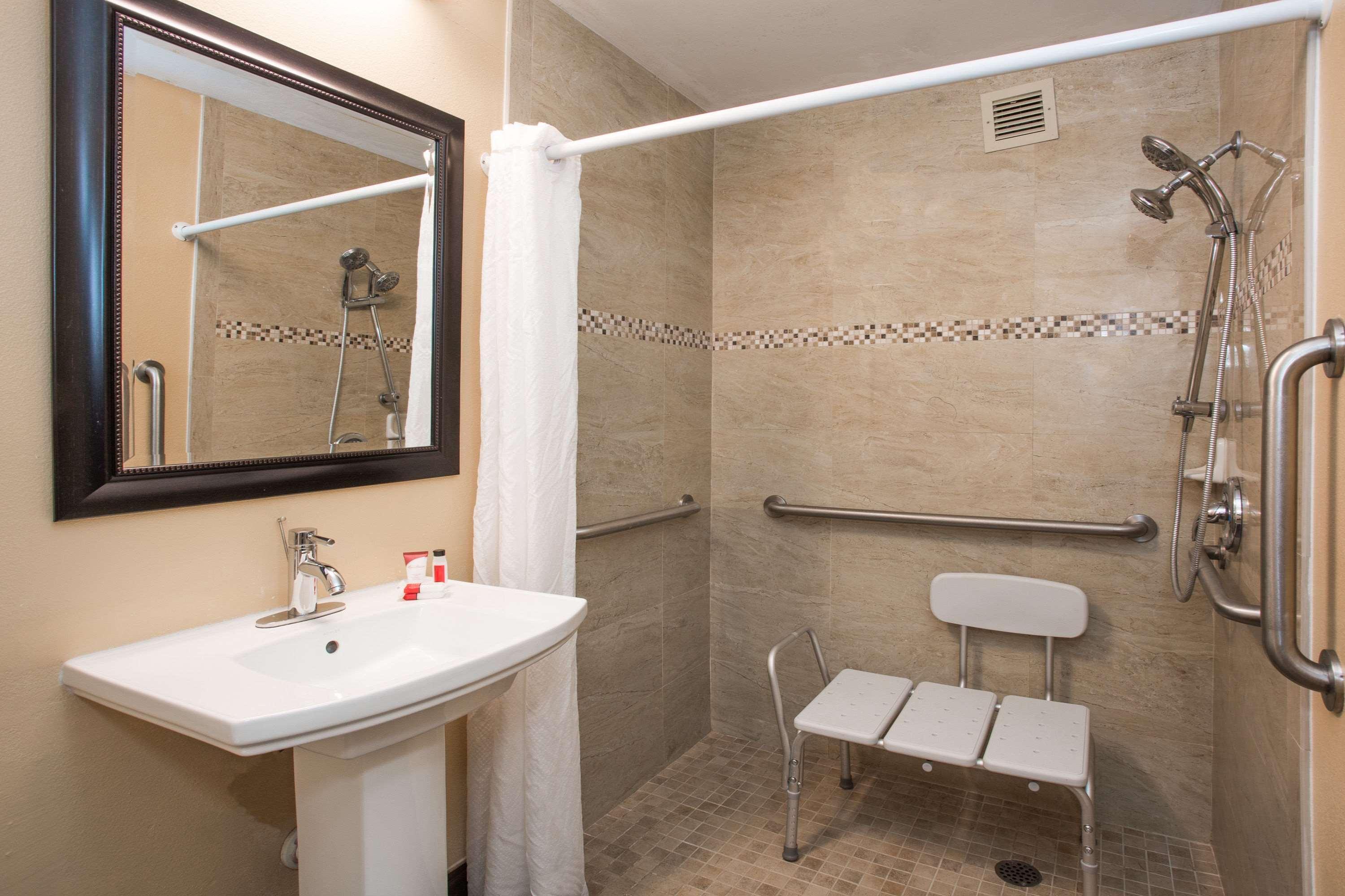 Days Inn By Wyndham Sarasota Bay Extérieur photo