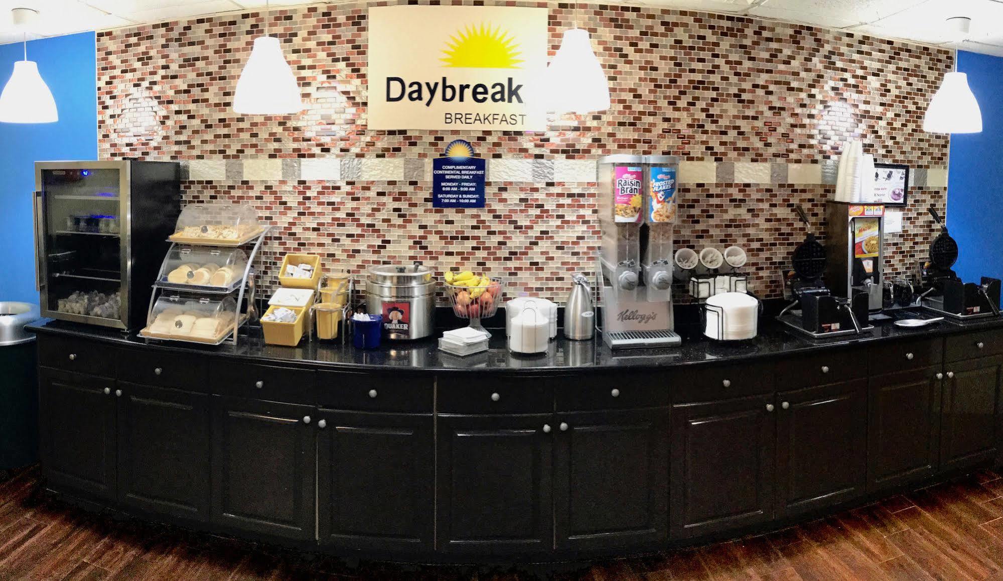 Days Inn By Wyndham Sarasota Bay Extérieur photo